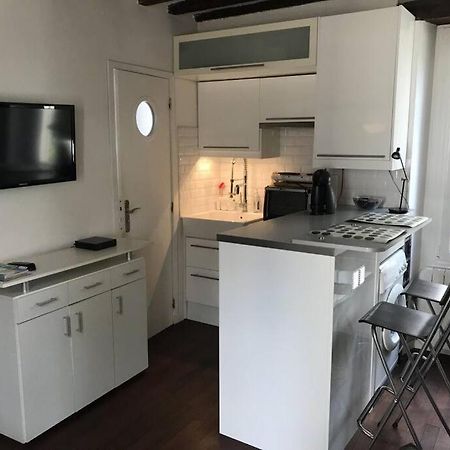 Charmant Studio Plein Centre Fontainebleau Zewnętrze zdjęcie